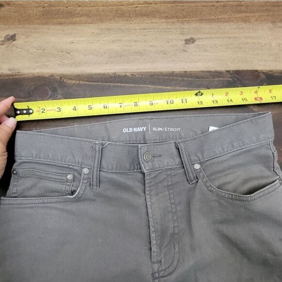Old Navy Slim Gray Pants for Men Size 30x32 - Picture 5 of 6